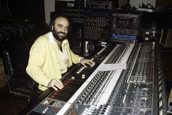 Le chanteur grec Demis Roussos