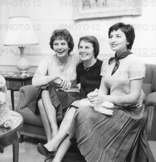Sophia Loren avec sa mère Romilda Scicolone et sa soeur Maria