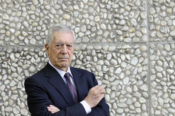 Mario Vargas Llosa