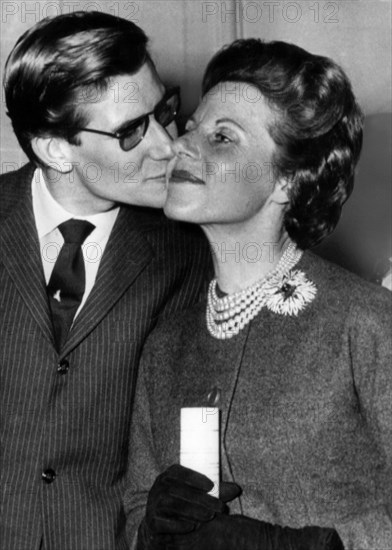 Yves Saint Laurent et sa mère