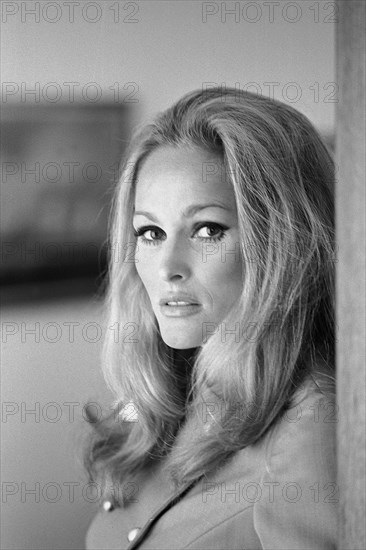 Ursula Andress, 1967