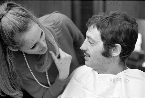 Ursula Andress et Jean-Paul Belmondo, 1966