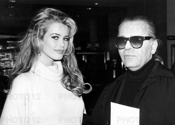 Claudia Schiffer et Karl Lagerfeld, 1995