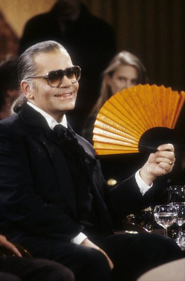 Karl Lagerfeld, 1989