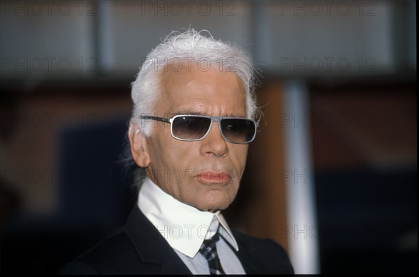 Karl Lagerfeld, 2002