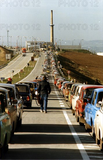 Chute du mur de Berlin, 1989