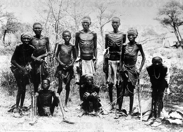 Survivants Héréros après le soulèvement contre la domination allemande en Namibie