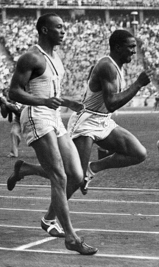 Jesse Owens, 1936