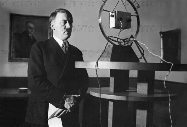 Hitler vient d'être nommé chancelier du Reich, 1933
