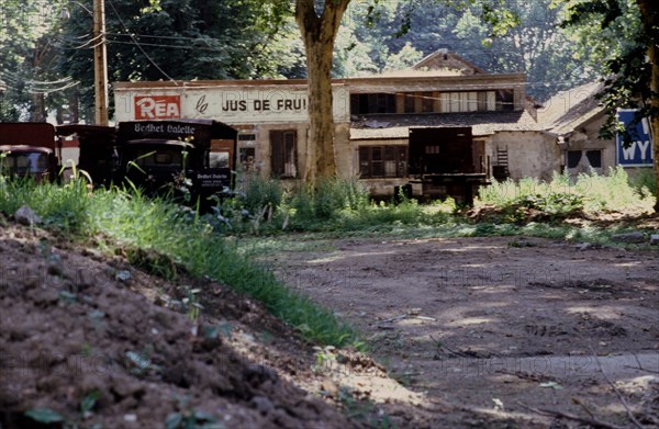 Paris, anciens entrepôts de Bercy en 1988