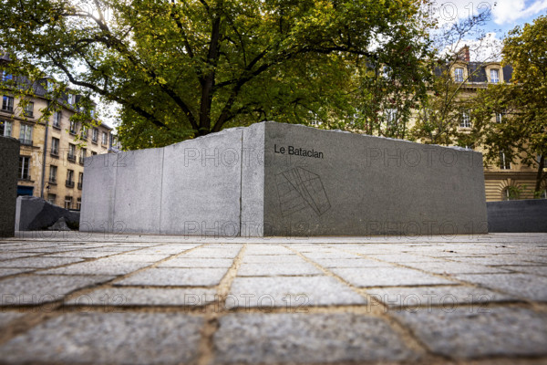 Jardin du 13 Novembre 2015 à Paris