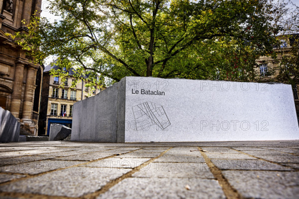 Jardin du 13 Novembre 2015 à Paris