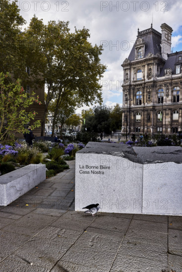 Jardin du 13 Novembre 2015 à Paris