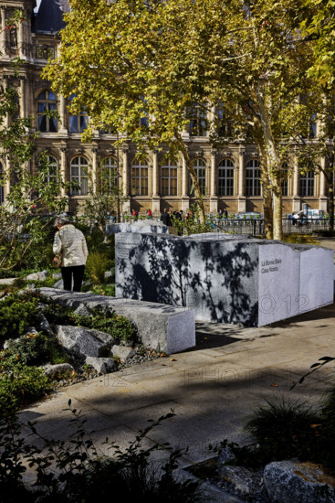 Jardin du 13 Novembre 2015 à Paris