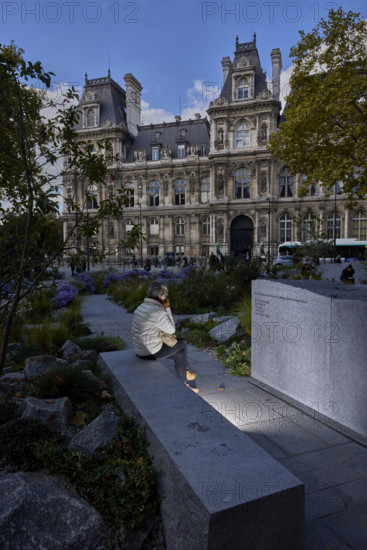 Jardin du 13 Novembre 2015 à Paris