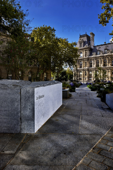 Jardin du 13 Novembre 2015 à Paris