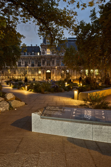 Jardin du 13 Novembre 2015 à Paris