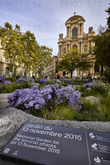 Jardin du 13 Novembre 2015 à Paris