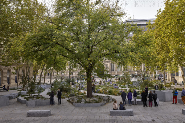 Jardin du 13 Novembre 2015 à Paris
