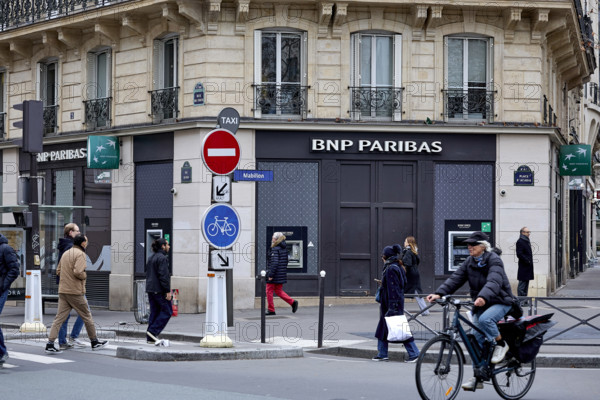 Banque, Assurance, Bancassurances à Paris