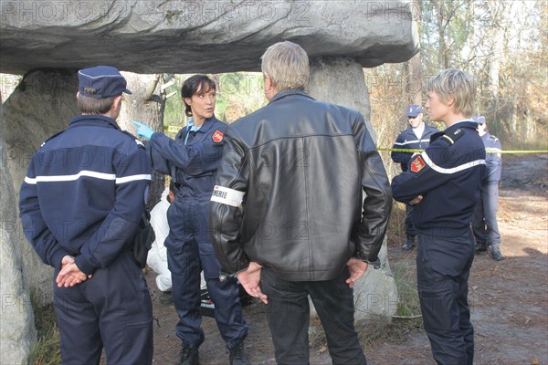 Section de recherches (série TV)