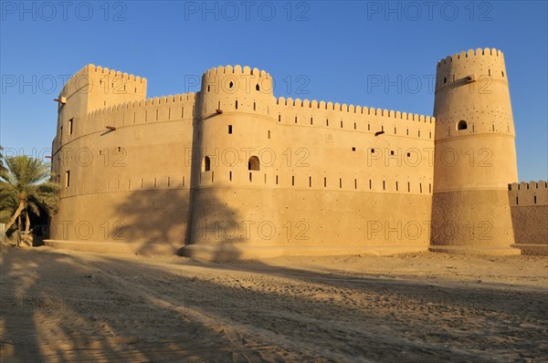 Jaalan Bani Bu Hasan Fort, Sultanate of Oman