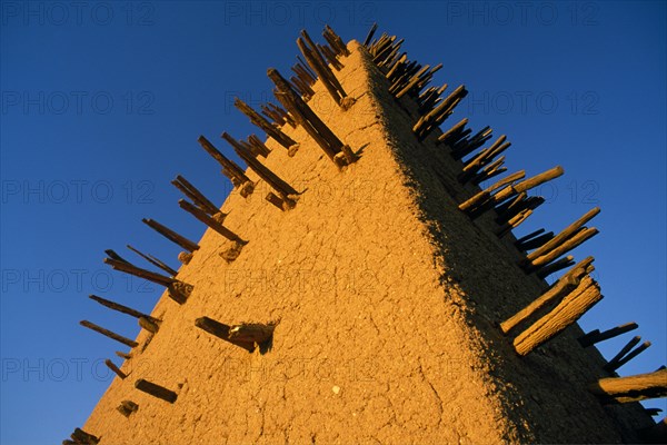 Minaret, mosque in Agadez, Niger