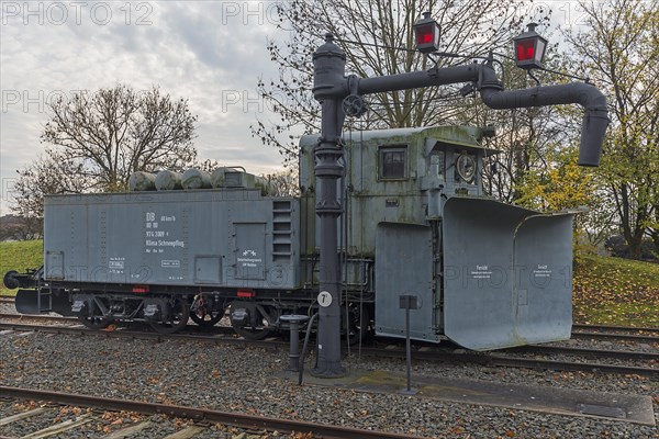 Snow plough of the DB from 1978 at a water intake point in a former depot