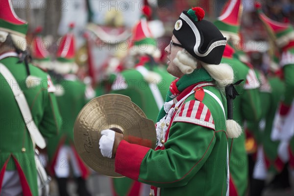 Musician with cymbals in uniform