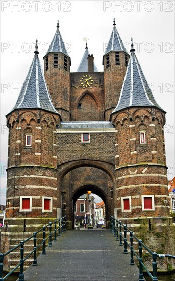 City gate Amsterdamse Poort