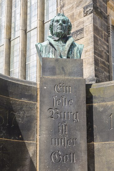 Luther fountain at the cathedral with the inscription A solid castle is our god