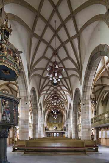 View from the choir in the nave with pulpit