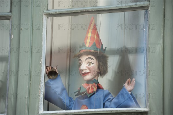 Punch in the window of the Theatre Figure Museum