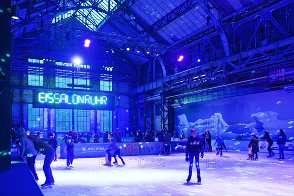 Skater in the EisSalon Ruhr