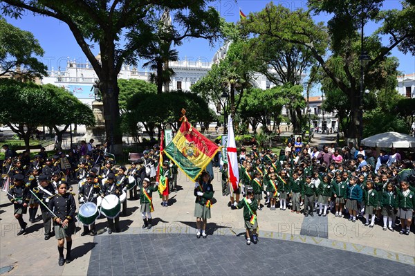 Parade of pupils in school uniform at Plaza 25 de Mayo
