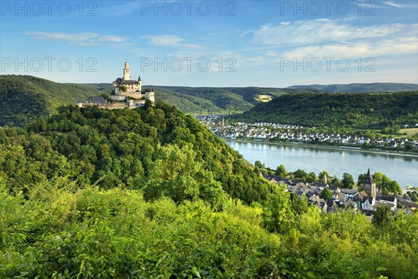 View of the Marksburg castle and the city of Braubach am Rhein