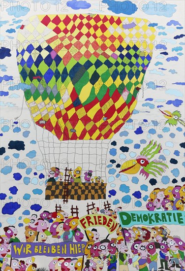 GDR citizens flee in a hot air balloon