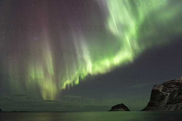 Northern lights on the coast near Gimsoy