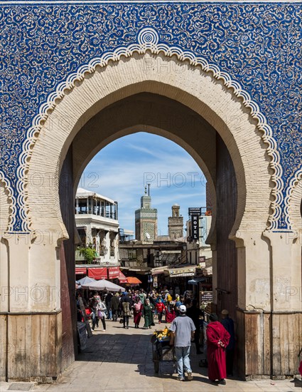 Locals in front of Bab Boujeloud