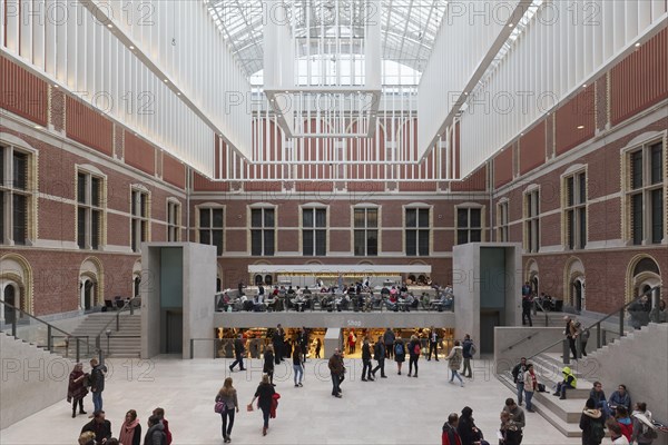 Atrium with glass dome