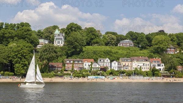 Elbstrand and old pilot houses and captains houses