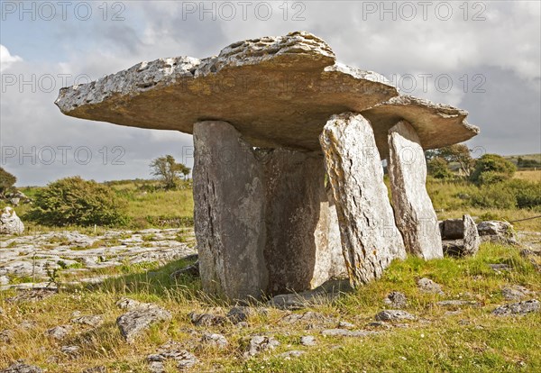 Neolithic Poulnabrone-Dolmen
