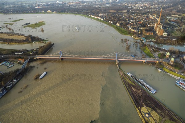 View over the Friedrich-Ebert-Bridge at flood on rhine