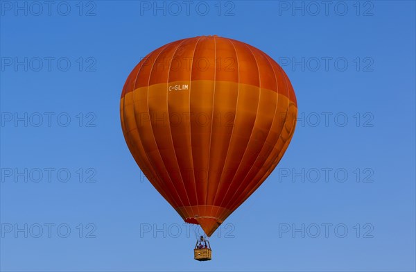 Hot air balloon