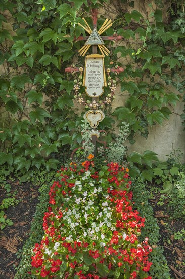 Family grave