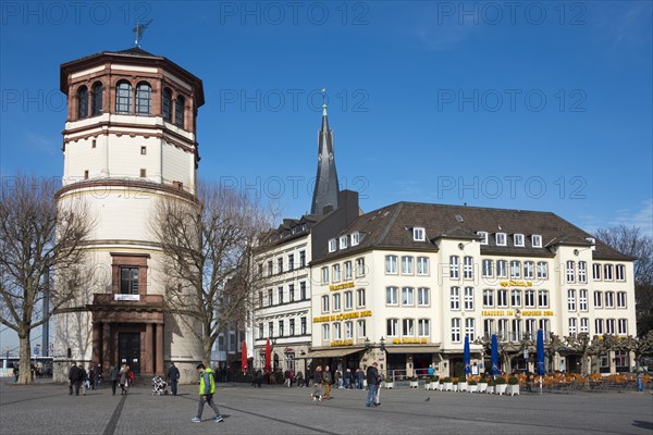 Maritime Museum in the Schlossturm and Brauerei im Goldenen Ring brewery