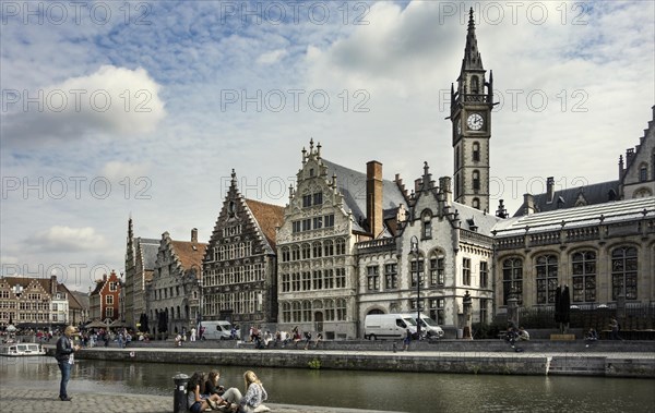 River Leie with promenade at the Graslei