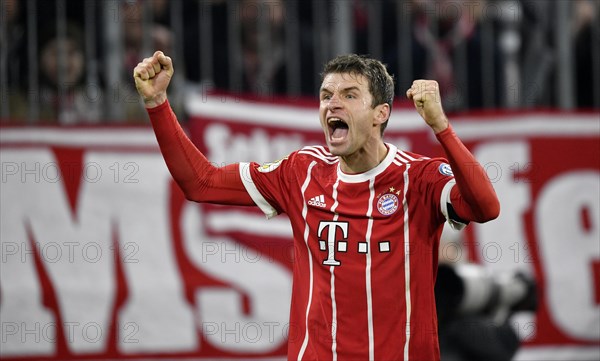 Thomas Muller jubelt