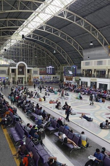 Waiting passengers in the historic station concourse from 1916