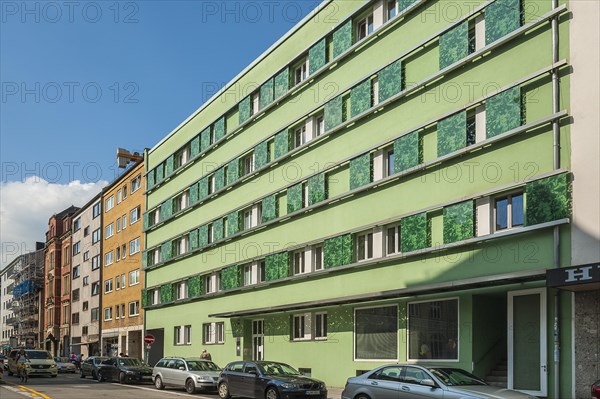 Green facade